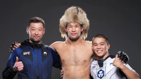 Асу Алмабаев о бое Рахмонова за пояс UFC: Вся страна будет болеть