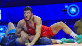 В Федерации борьбы объяснили почему Ризабек Айтмухан примет участие в чемпионате мира U23 вместо взрослого турнира