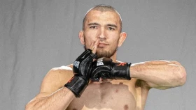 Көшен Ақанов денсаулығына байланысты Road FC жартылай финалында төбелеспейді