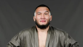 Жұман Жұмабеков ММА-дағы соңғы жекпе-жегінде жеңіске жетті (видео)