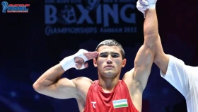 «Шойынбалға» атанған Өзбекстандағы қазақ боксшысы Американы бағындыруға аттанды