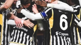 «Ювентус» «Салернитананың» тас-талқанын шығарып, Италия кубогының 1/4 финалына өтті