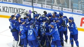 «Барыс» ҚХЛ көшбасшысына есе жіберді