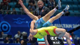 Ержет Жарылкасын вышел в полуфинал чемпионата Азии