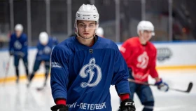 «Бейбарыс» подписал защитника команды ВХЛ