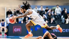 «Астана» одержала третью победу в лиге WASL (видео)