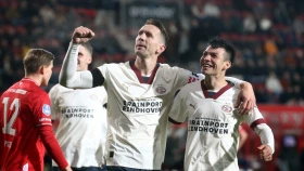 ПСВ закрепляется в зоне ЛЧ. Где смотреть «Твенте» — ПСВ