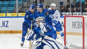 «Барыс» «Динамоны» сенімді түрде жеңді