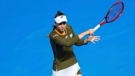 Рыбакина вышла в полуфинал турнира в Токио и обеспечила себе участие в итоговом турнире