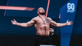 Артем Резников провалил вес, но бой состоится