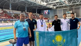 Сингапурде пара жүзуден әлемдік турнирде қазақстандықтар медальдар жеңіп алды