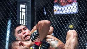 Дастан Амангельды победно дебютировал в лиге OKTAGON