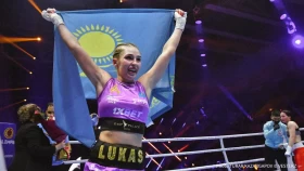 Ангелина Лукас WIBA титулын жеңіп алды (видео)