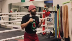 Садриддин Ахмедовті Головкиннің бапкері жаттықтыра бастады