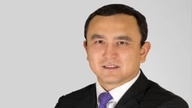 Айдар Махметов сделал выбор в битве Сакен Бибосынов - Азат Махметов