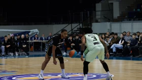 «Астана» проиграла МБА в Алматы