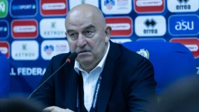 Станислав Черчесов: Ни с кем их кандидатов, а пост президента КФФ я не знаком