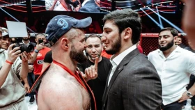 Бикрев бірінші раундта Дазаевты нокаутқа жіберді (видео)