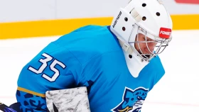 «Барыс» завершает выездную серию матчем с «Трактором» в КХЛ