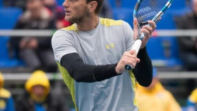 Недовесов Брисбендегі турнирде ойынын аяқтады