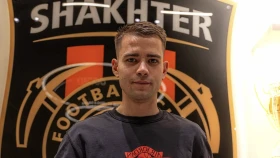 «Шахтер» алматылық «Қайраттың» түлегін қатарына қосты