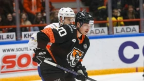 Форвард Станислав Бочаров присоединился к «Барысу»