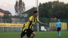 «Кайрат» встретится с «Бетисом» в Юношеской Лиге чемпионов