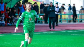 «Атырау» ресейлік жартылай қорғаушымен қоштасты