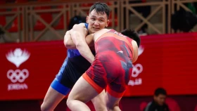 Начын Куулар Қазақстанның күрес кубогын жеңіп алды (видео)