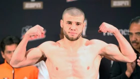 Руслан Мадиев WBA атағын үшін төбелеседі