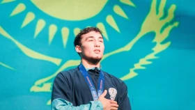 Бокстан әлем чемпионаты: бірінші күні Қазақстан қоржынында үш алтын медаль