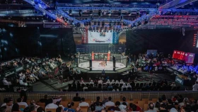 Қайрат Ахметов Bellator чемпионына есе жіберді