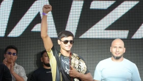 Нурбек Кабдрахманов защитил пояс NAIZA(видео)