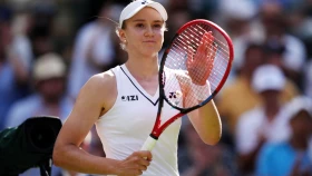 Елена Рыбакина вышла в третий круг Уимблдона-2026