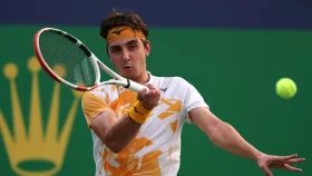 Александр Шевченко удачно стартовал на турнире в Аделаиде