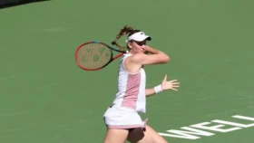 Елена Рыбакина второй раз за две недели проиграла Андреевой