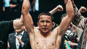 Казахстанец возглавил мировой рейтинг суперлегкого веса