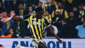 Фенербахче не сумел обыграть Гезтепе в Стамбуле (видео)