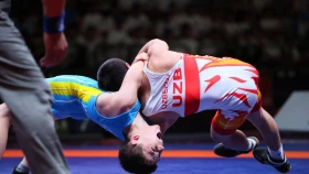 Дін-Мұхаммед Қошқар Стамбулдағы іріктеу турнирін жеңіспен бастады