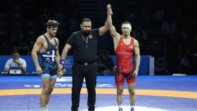 Султангали вышел в финал ЧМ по борьбе. Где и во сколько смотреть схватки Султангали и Маулетканова за медали ЧМ