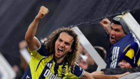 «Фенербахче» вырвал победу у «Самсунспора» (видео)