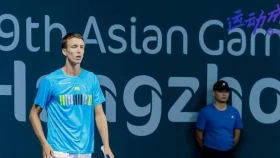 Ломакин Үндістандағы турнирді сәтті бастады