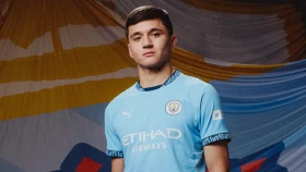 До перехода в «Манчестер Сити» Хусанов мог оказаться в МЮ