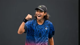 Казахстанец Омарханов вошел в историю казахстанского тенниса