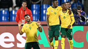 Сборная ЮАР вышла в плей-офф Кубка Африки (видео)