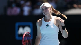 Рыбакина о причинах смены тренера перед US Open: Не хочу об этом говорить