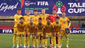 Сборная Казахстана U-15 проиграла сверстникам из Узбекистана в Бишкеке