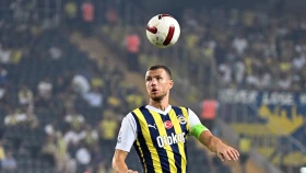 Джеко сұрмергендік сериясын ұзарта ала ма? «Қасымпаша» — «Фенербахче» матчын қайда және нешеде көруге болады