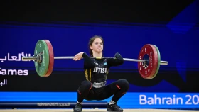 Казахстан завоевал еще две медали на юношеском чемпионате Азии по тяжелой атлетике