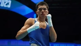 Казахстанский чемпион мира проиграл в первом бою «Кубка Странджа» из-за травмы